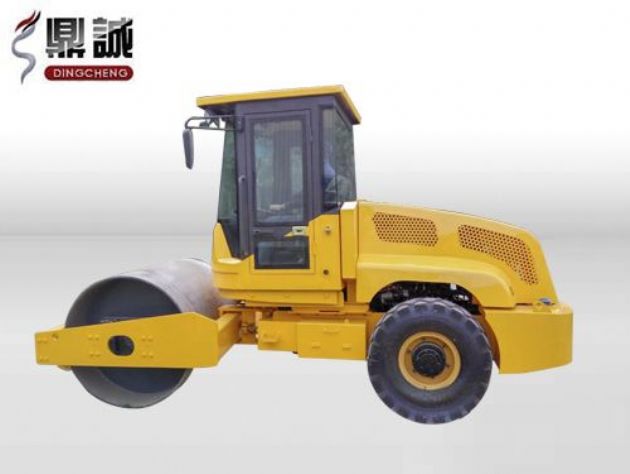 點擊查看詳細信息<br>標題：6噸單鋼輪振動壓路機 閱讀次數：13627